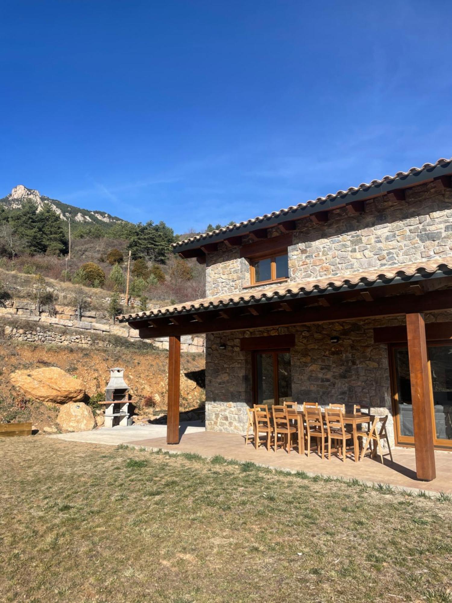 Casa De Les Escoles, Espinalbet - Alberga Castellar del Riu Eksteriør bilde
