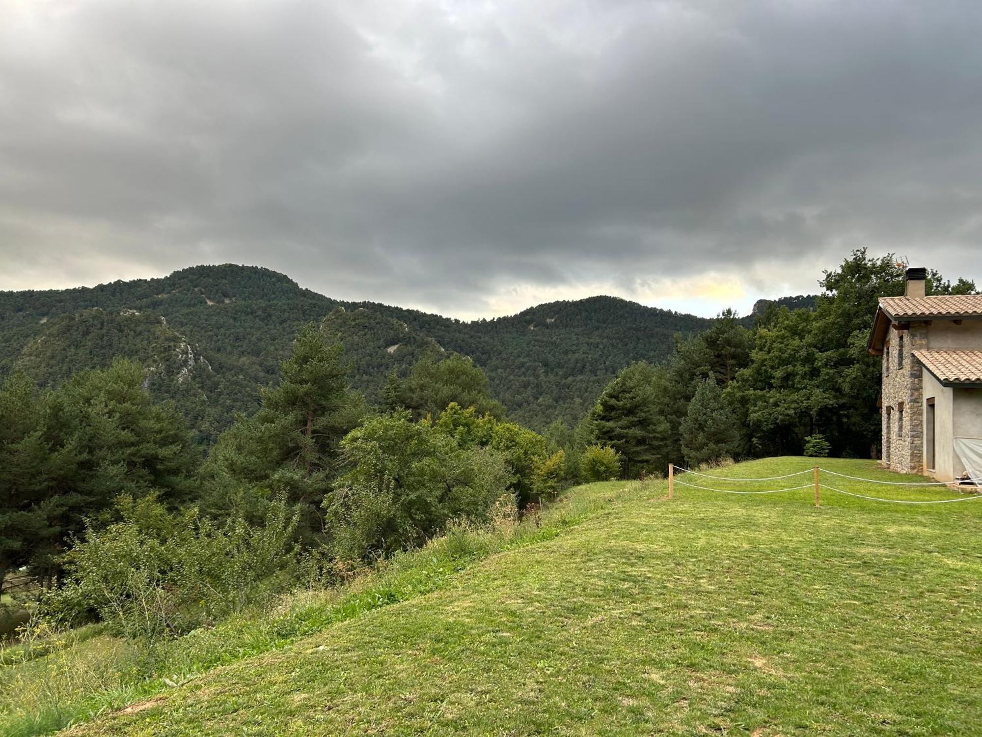 Casa De Les Escoles, Espinalbet - Alberga Castellar del Riu Eksteriør bilde